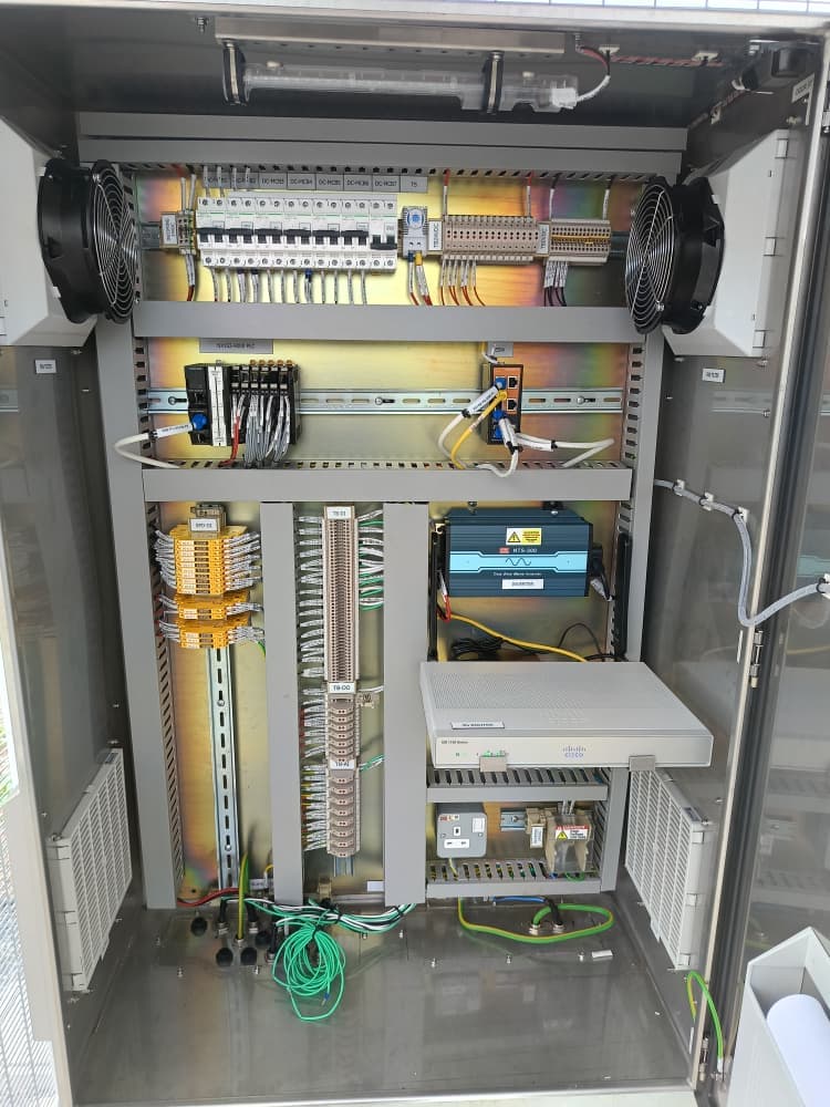 Telemetry cabinet build — RTU, networking and power distribution
